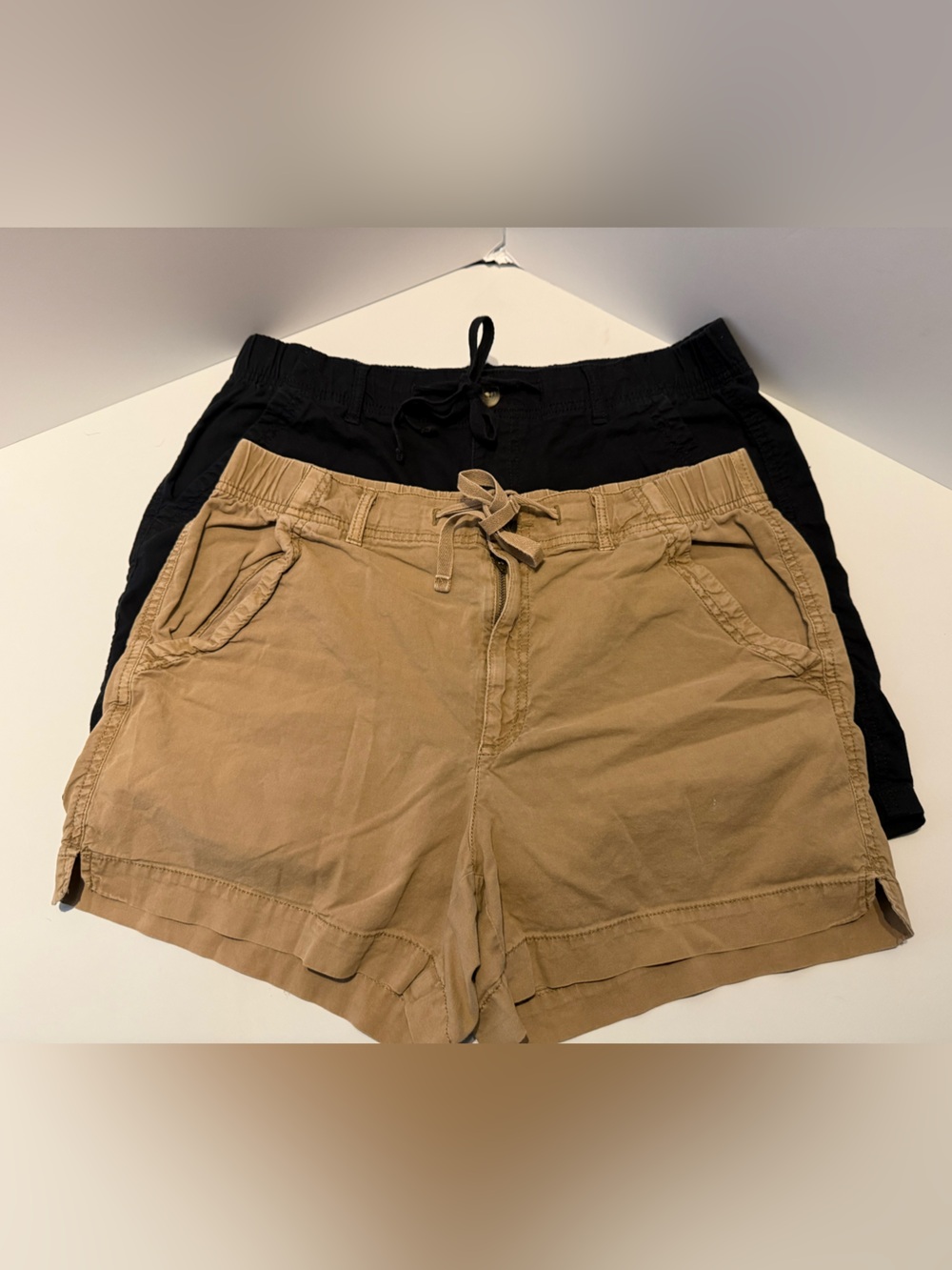 Women’s Sonoma Bundle Black/Khaki Mid Rise Shorts-LG